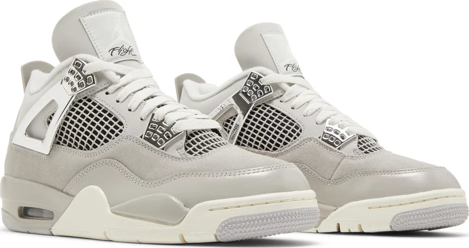 Air Jordan 4 Retro Frozen Moments Wmns