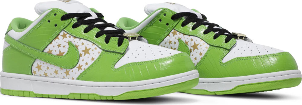 Supreme x Nike Dunk Low OG SB QS Mean Green
