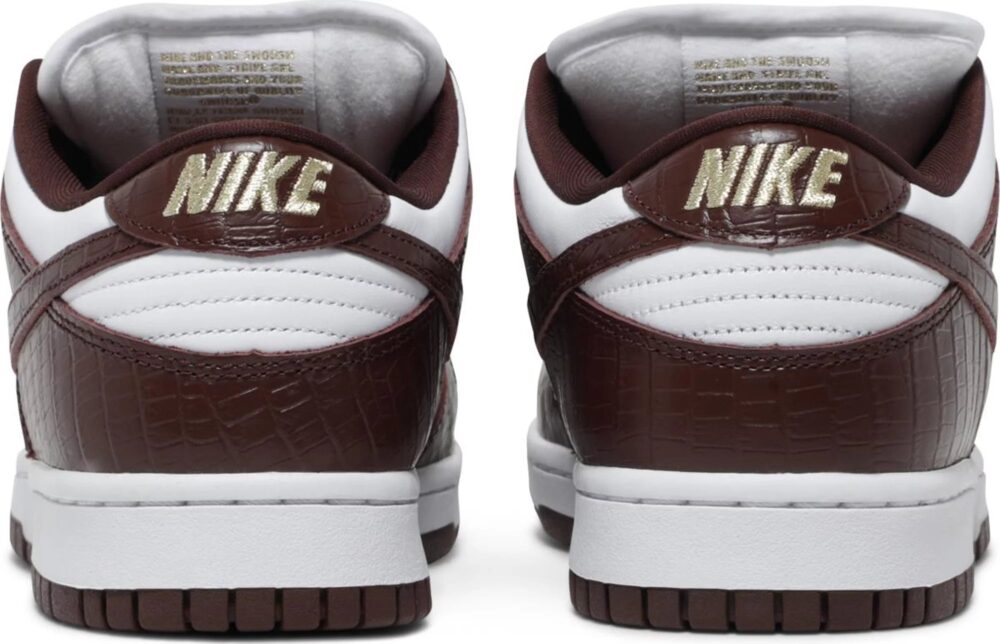 Supreme x Nike Dunk Low OG SB QS Barkroot Brown