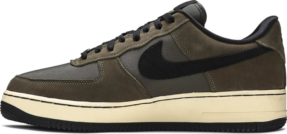 Undefeated x Nike Air Force 1 Low SP Ballistic