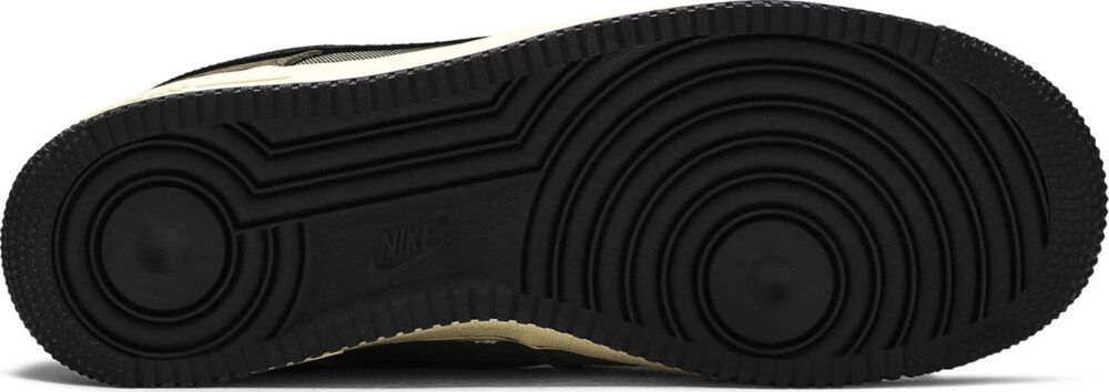 Undefeated x Nike Air Force 1 Low SP Ballistic