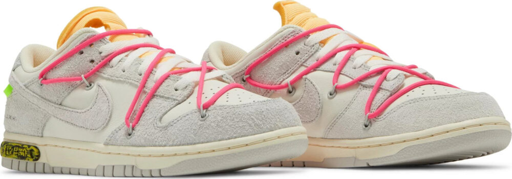 Off-White x Nike Dunk Low Lot 17 of 50
