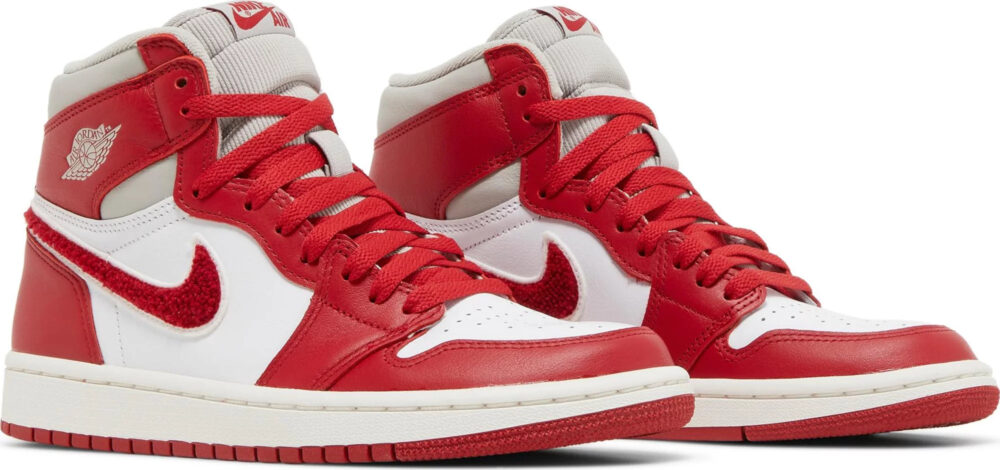 Air Jordan 1 High OG Newstalgia Chenille Wmns